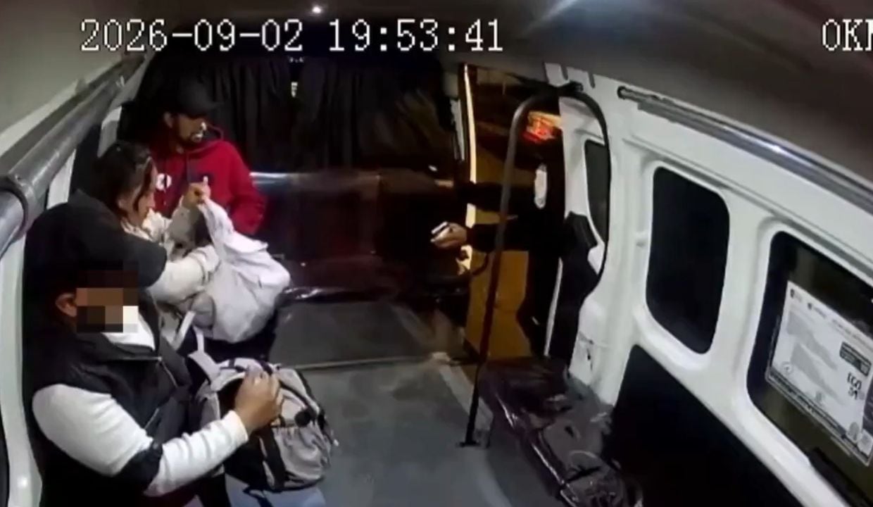 VIDEO: Revelan MOMENTO EXACTO de asalto a una combi del transporte público ¿en donde ocurrió?