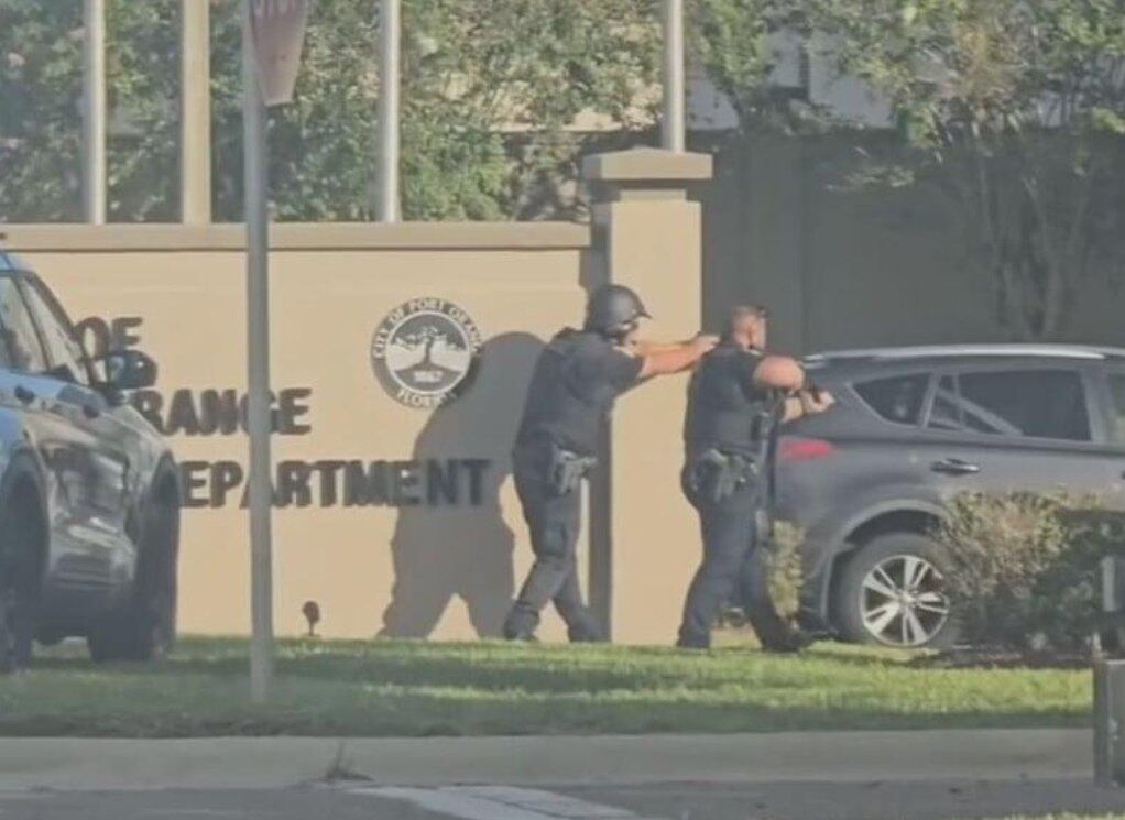IMÁGENES: Reportan TIROTEO activo en estación de Policía de Florida hoy