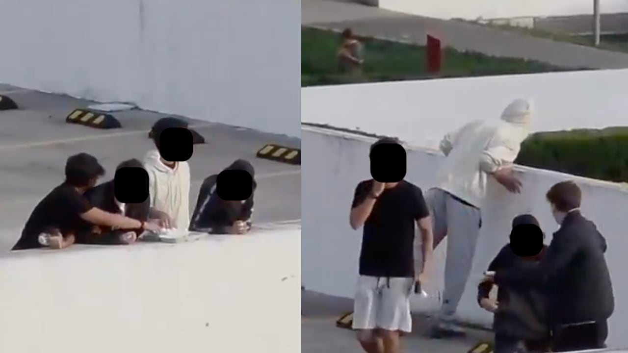 IMÁGENES: Captan a cuatro jóvenes molestando a peatones y conductores con huevos desde azotea de estacionamiento en Lomas de Angelópolis
