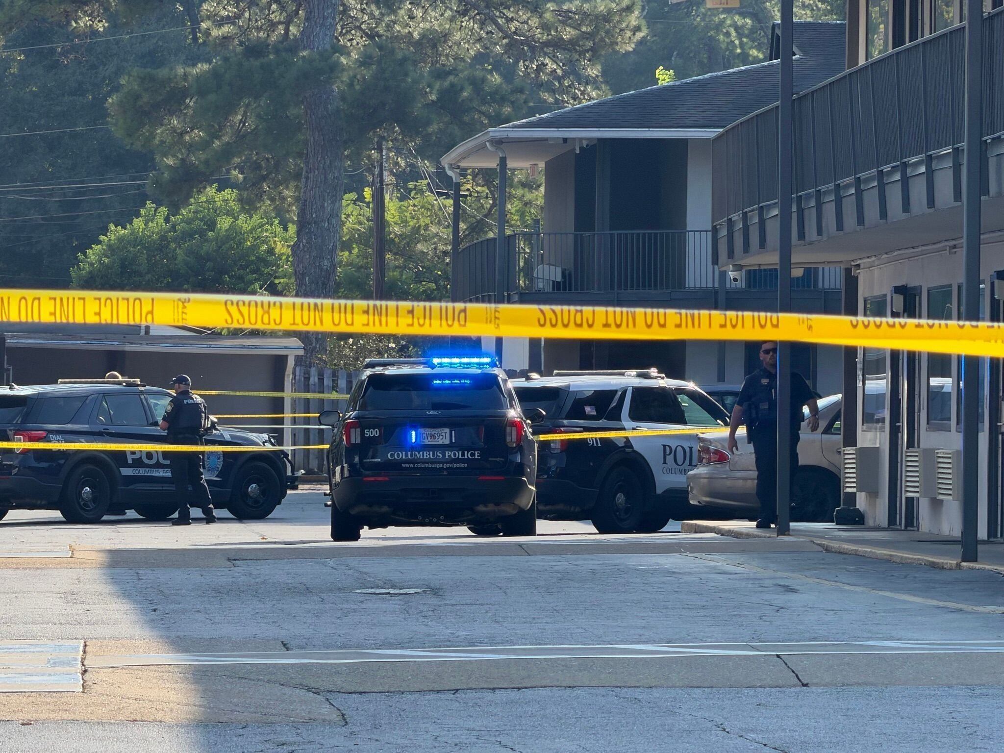 Tiroteo en motel de Georgia deja una persona muerta hoy miércoles; sospechoso fue detenido 